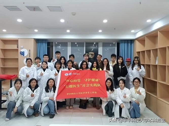 辅助系统帮助听障人士开口说话和ai宝贝志愿服务队运用图像修复技术